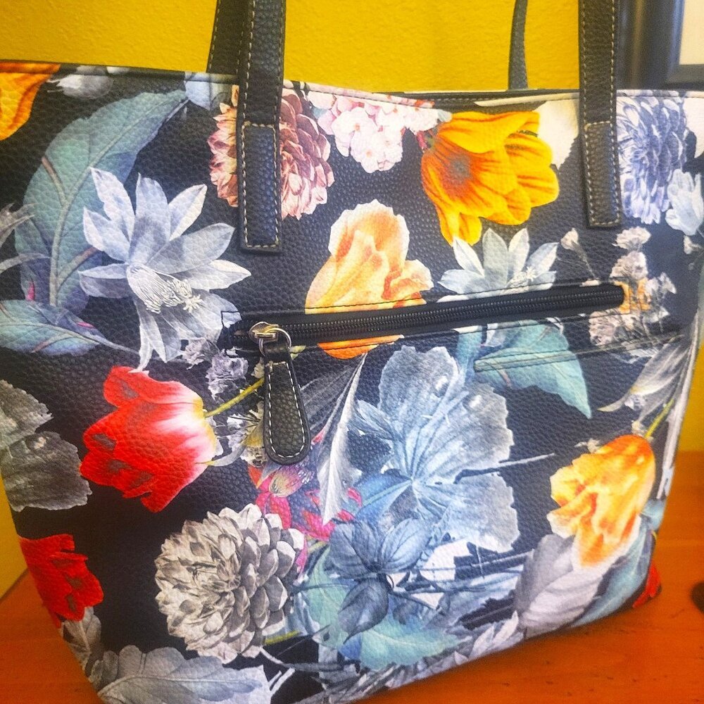 NWOT Stone Mountain Large Floral Tote Shoulder Bag - Picture 1 of 12